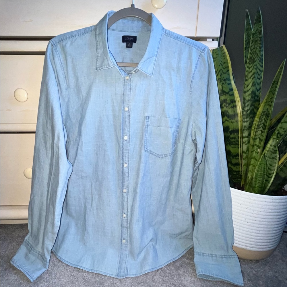 NEW J.Crew Women’s Chambray L/S Shirt L